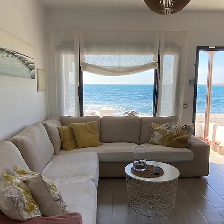 Vivienda Frente Al Mar Daire *