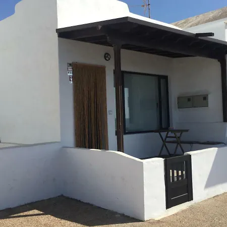 Vivienda Frente Al Mar Apartment Playa Honda (Lanzarote)