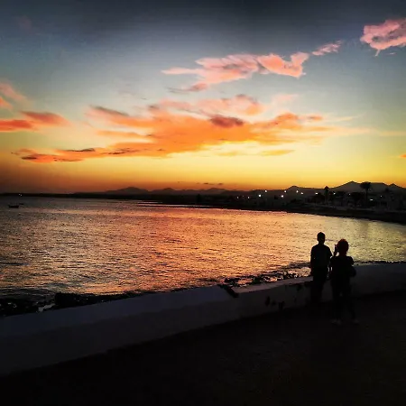 Vivienda Frente Al Mar *