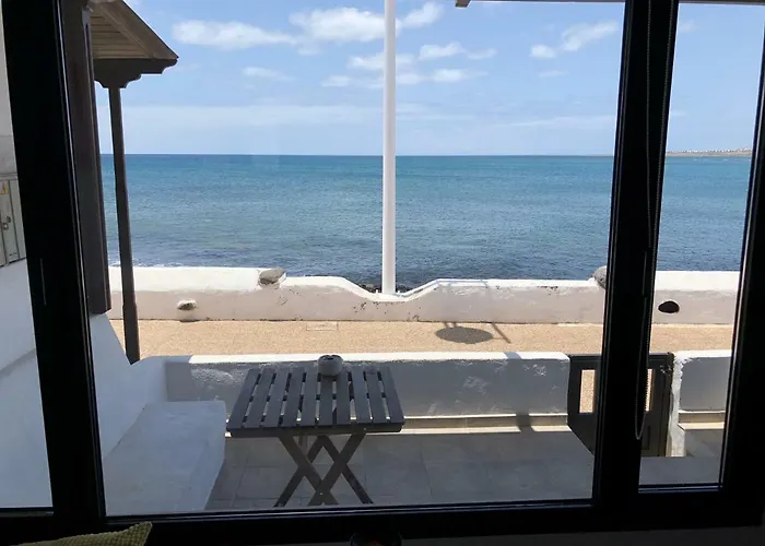 Vivienda Frente Al Mar Apartment